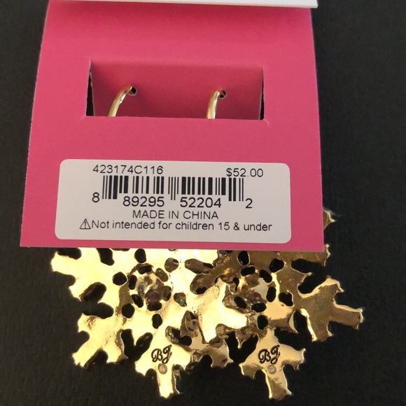 Betsey Johnson Gold Tone Snowflake Drop Earrings Iridescent Crystal Accents NWT - Picture 12 of 13